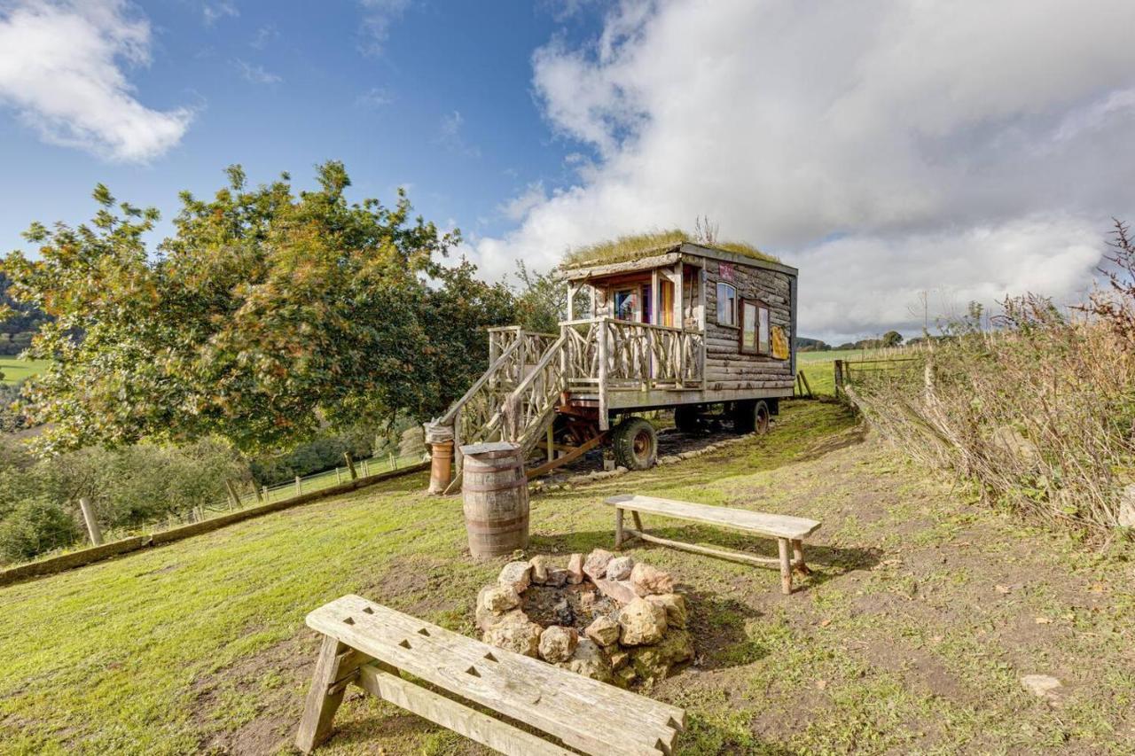 2X Double Bed - Glamping Wagon Dalby Forest Scarborough Buitenkant foto